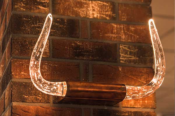 glass-bull-horns-light-2